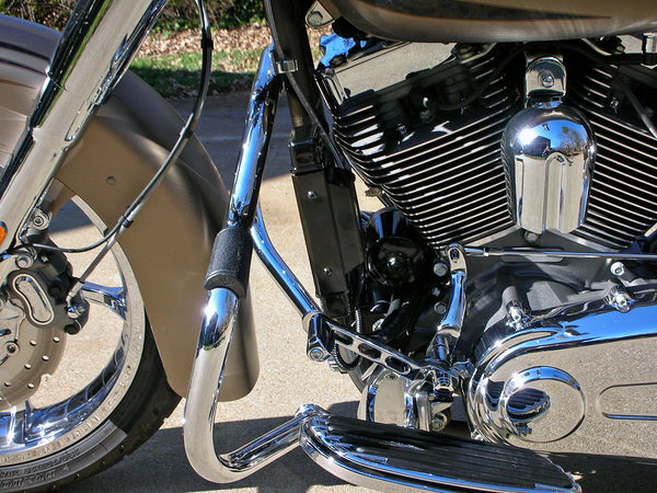 Jagg Fan-assisted Vertical 10-row Oil Cooler System for Harley